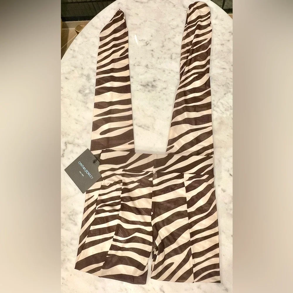 NWT Cynthia Rowley zebra print mesh footed tights, flat waistband, brown, XS